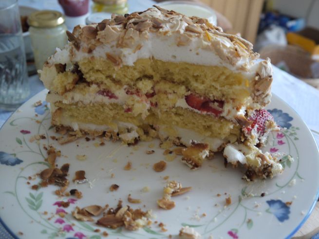 Strawberry meringue layer cake