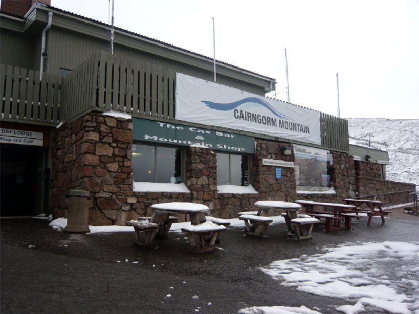 Cairngorm shop P1080752