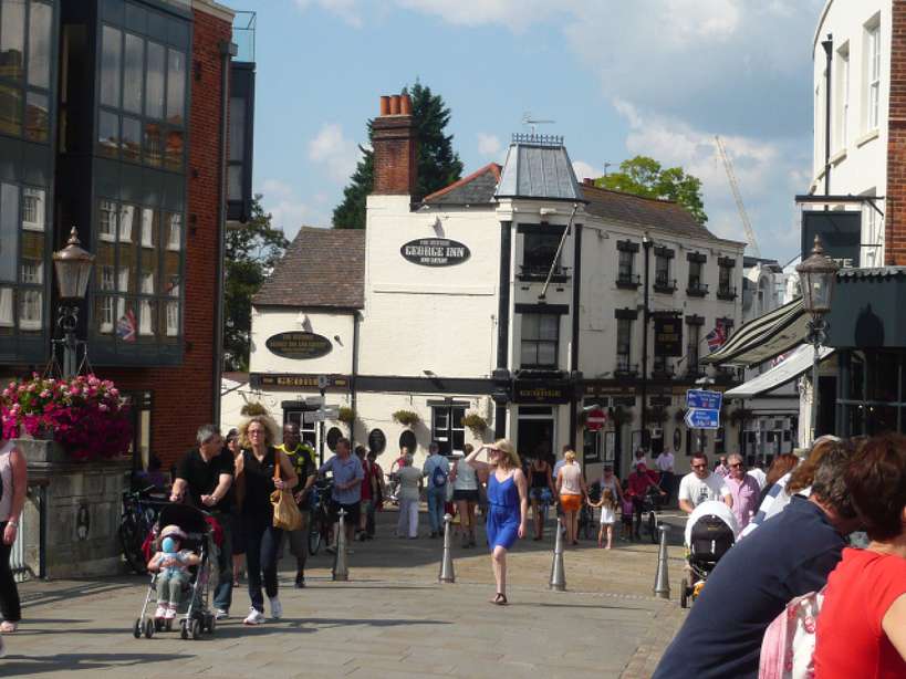 George Inn Eton P1090082