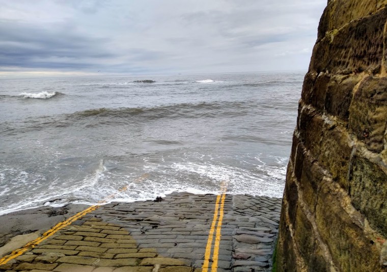 Robin Hood's Bay incoming tide